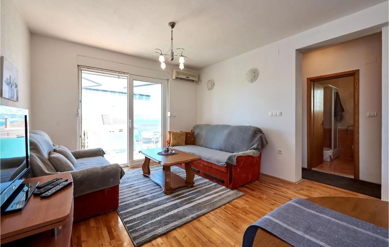 Stunning Apartment In Okrug Gornji With Wifi Trogir Croatia